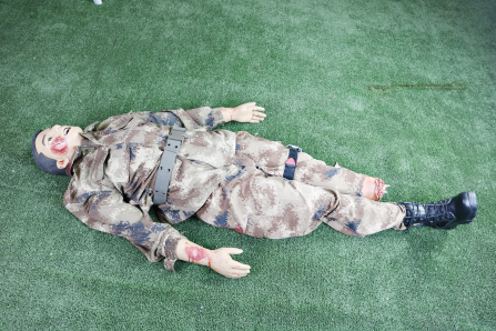 高级急救及手术模拟人